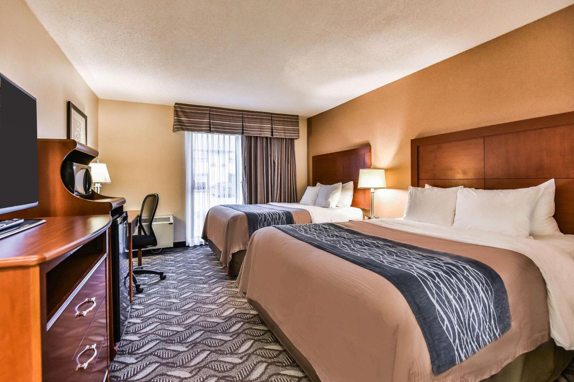 Comfort Inn & Suites Ambassador Bridge Windsor Exteriör bild