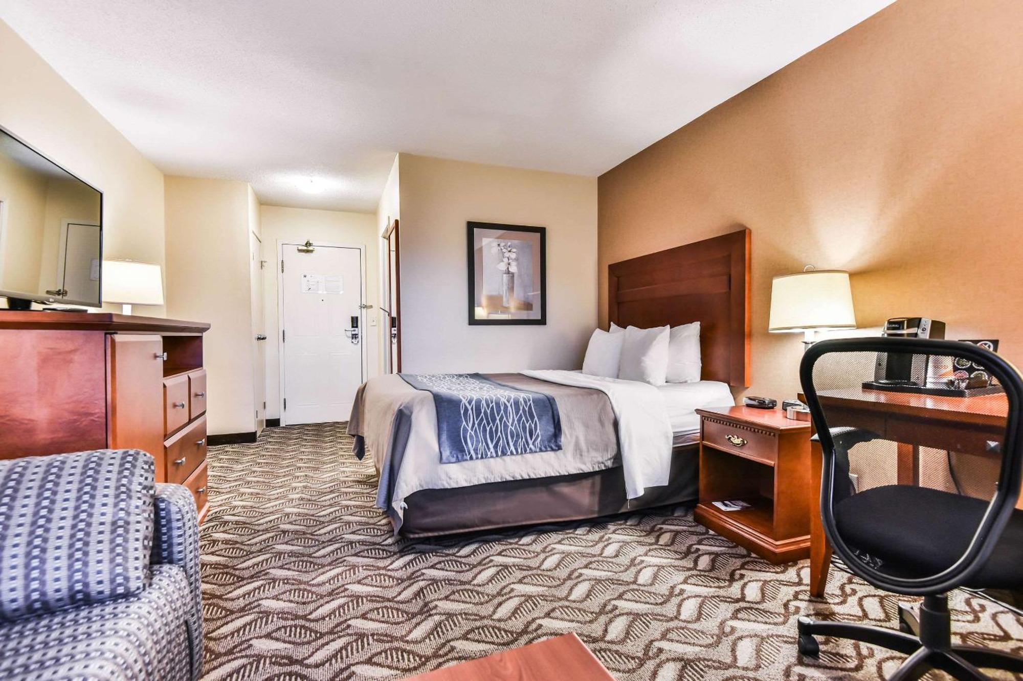 Comfort Inn & Suites Ambassador Bridge Windsor Exteriör bild